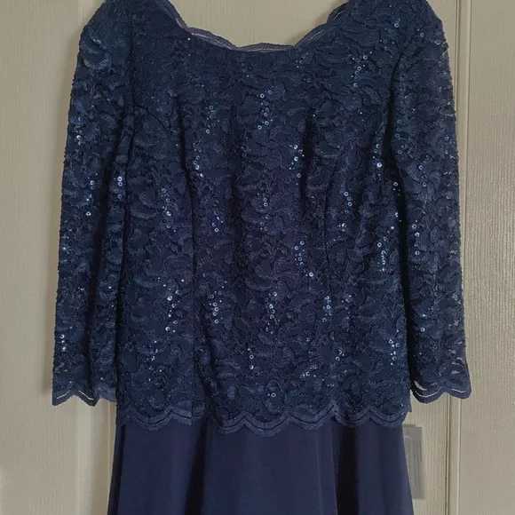 NWT Alex Evenings dress, Navy blue, Size 10 - Picture 7 of 9